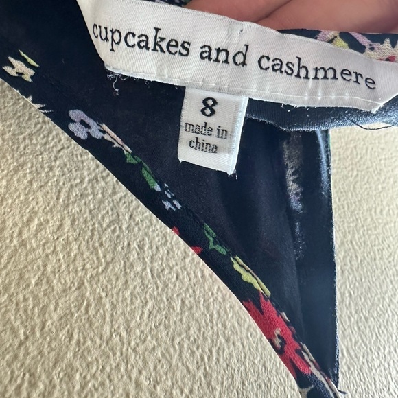 Cupcakes and Cashmere Hailey Midi Dress 8 - Picture 6 of 6